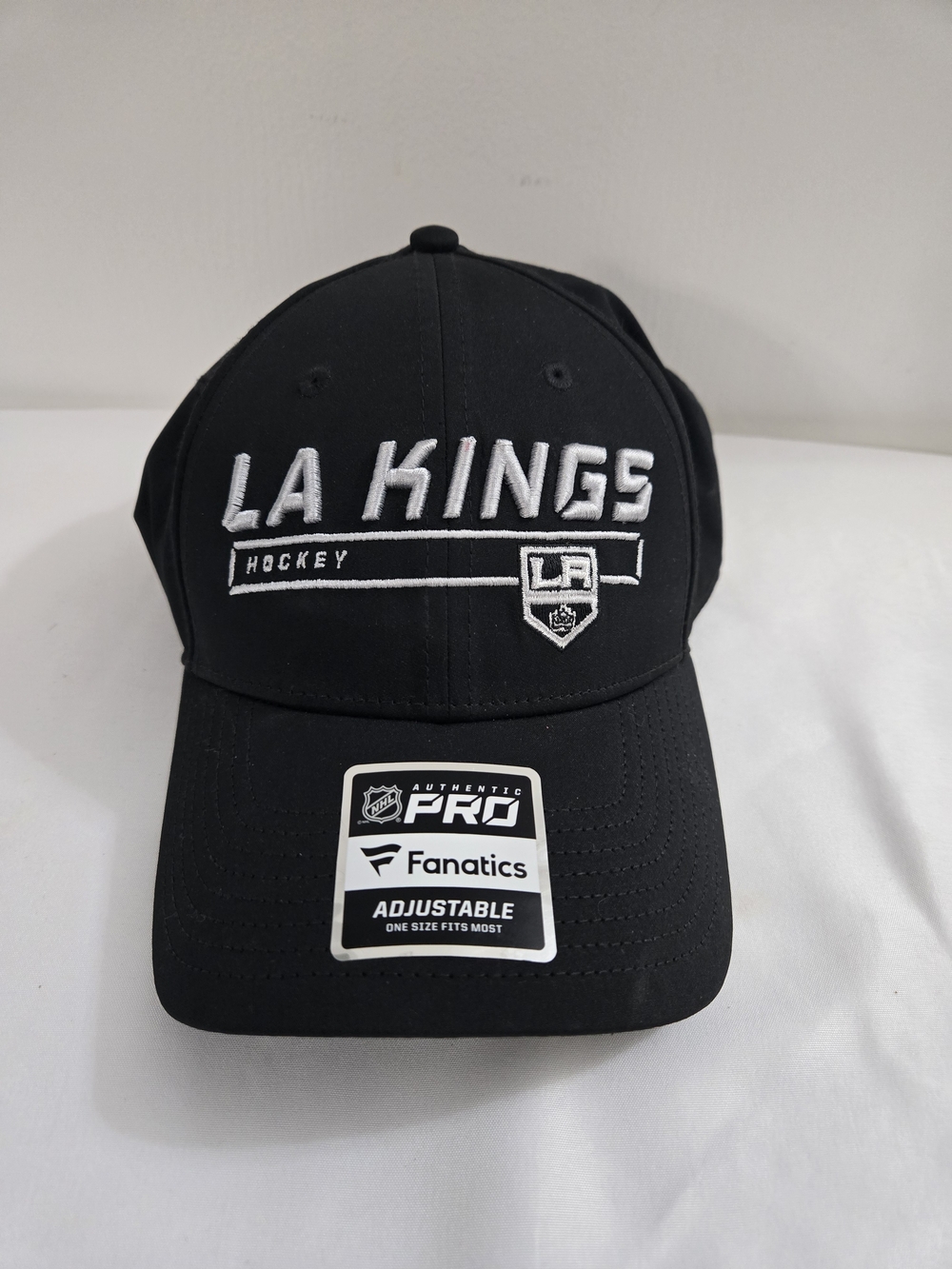 LA Kings Fanatics Authentic Pro NHL Hockey Hat Black Adjustable Cap NWT 2019
